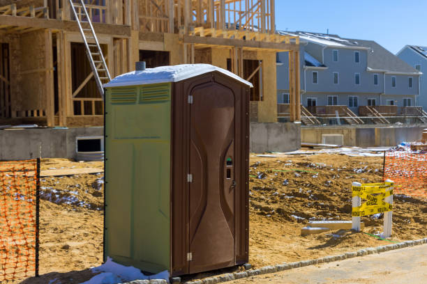Best Porta potty delivery and setup  in Steger, IL